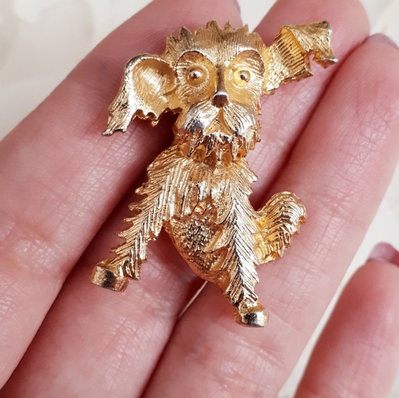 Stunning gold plated puppy dog pin brooch - Picture 2 of 7